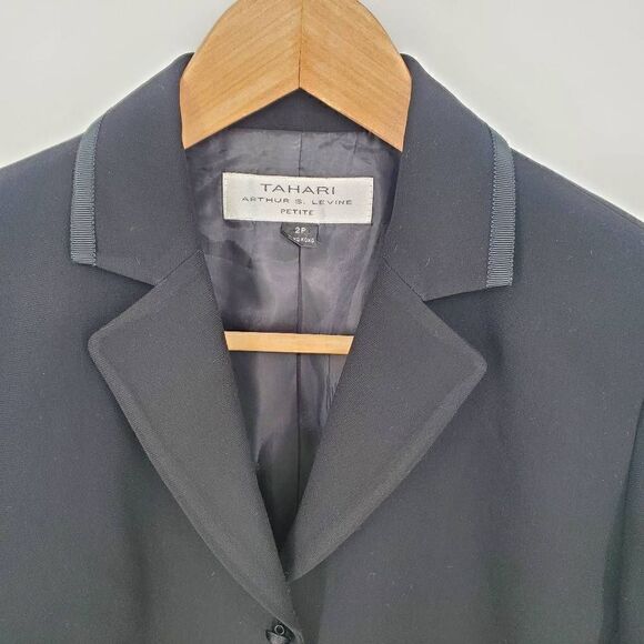 ‎Tahari ASL Women's Black Blazer Jacket Size 2 Petite - Picture 3 of 5
